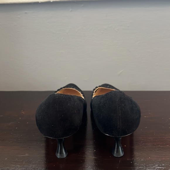 Manolo Blahnik 37 1/2 Black Suede Cutout Kitten Heels - Picture 3 of 5